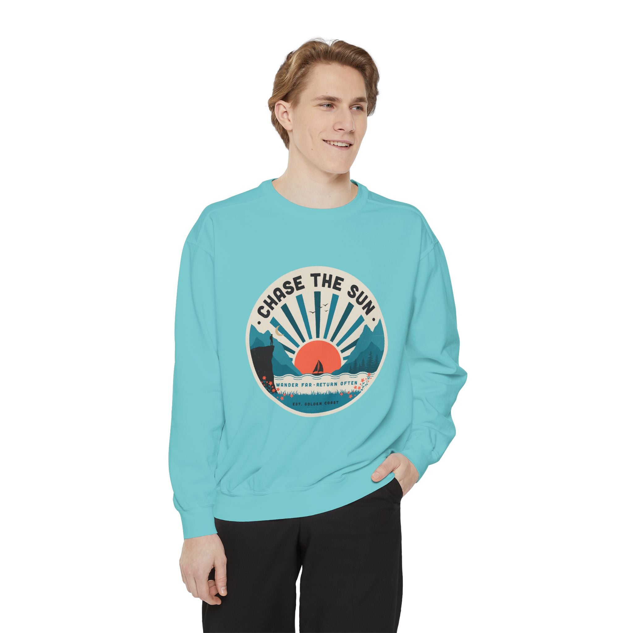 Chase the Sun Vintage Graphic Sweatshirt