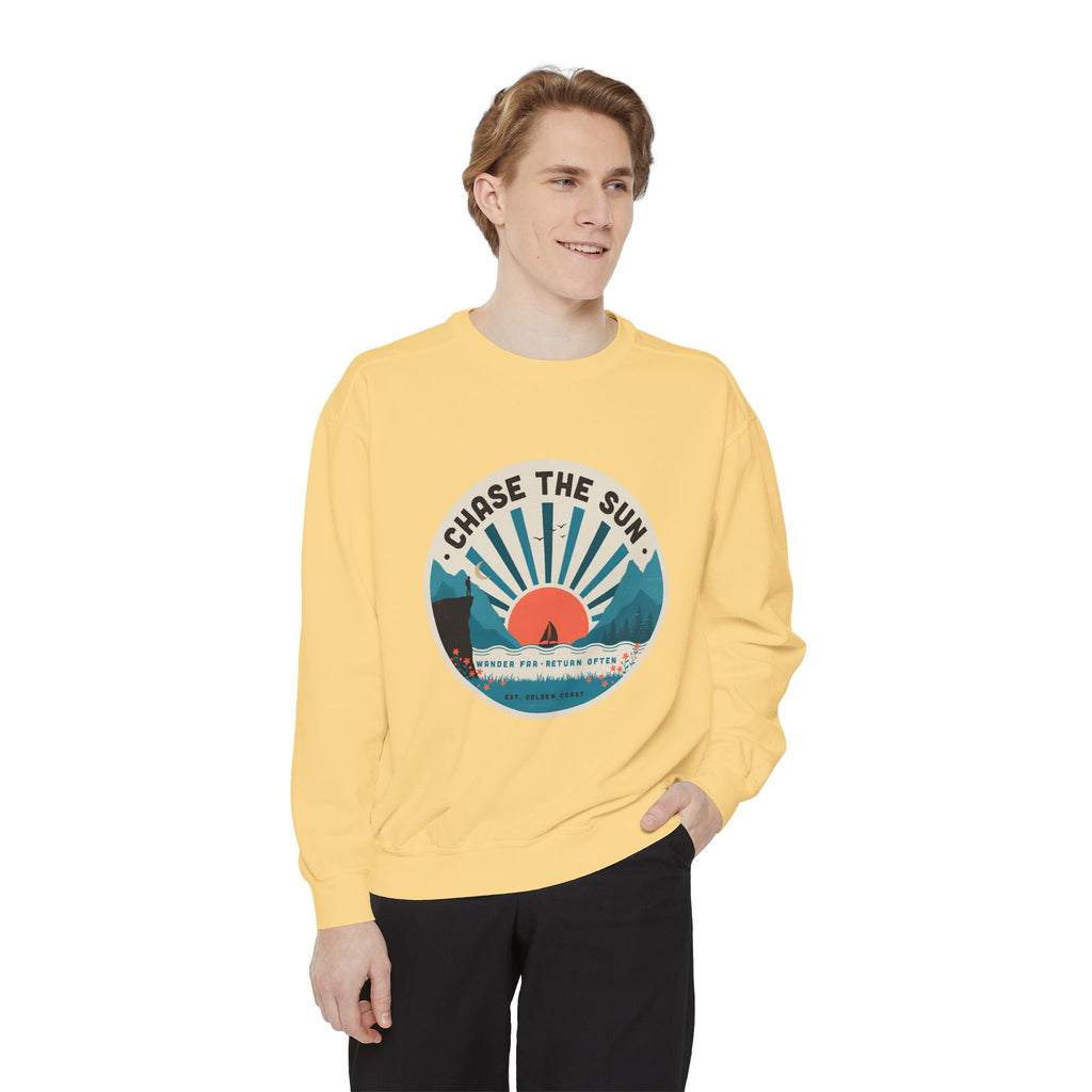 Chase the Sun Vintage Graphic Sweatshirt