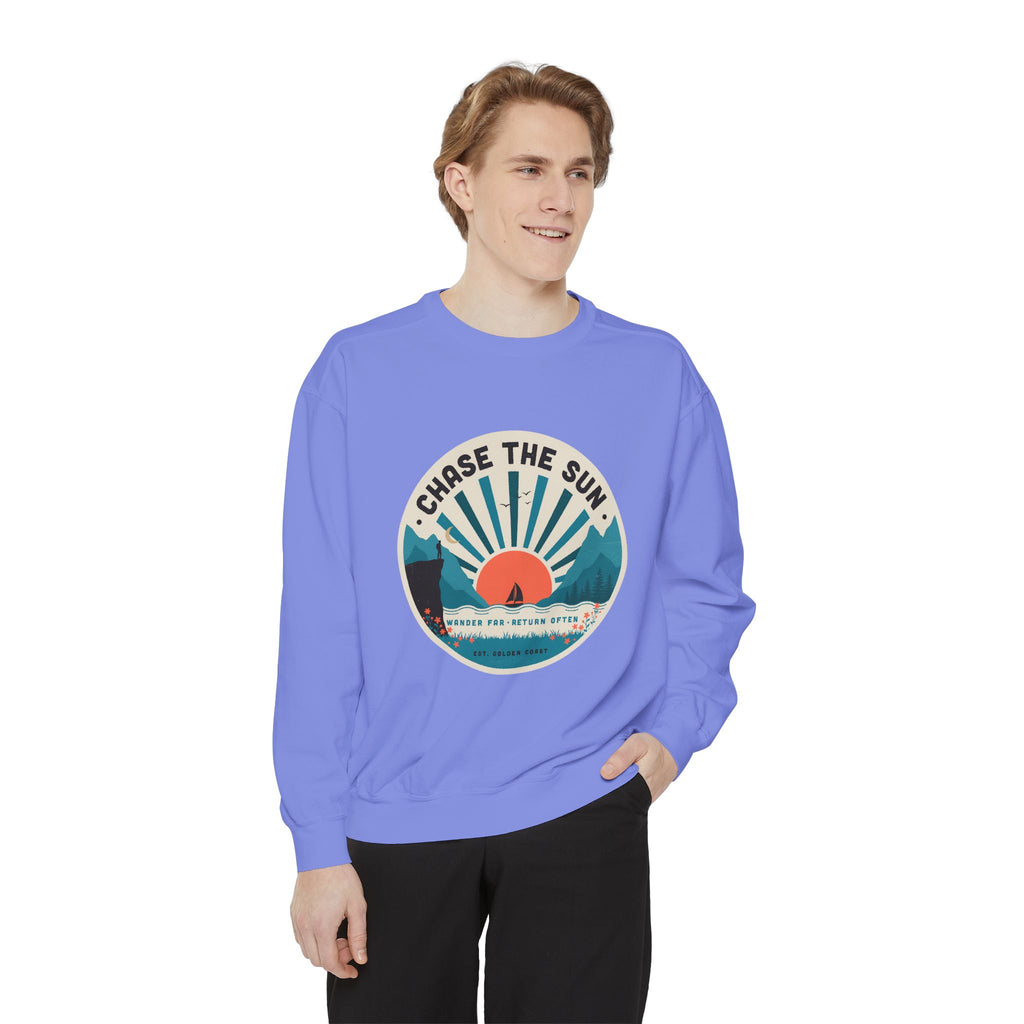 Chase the Sun Vintage Graphic Sweatshirt